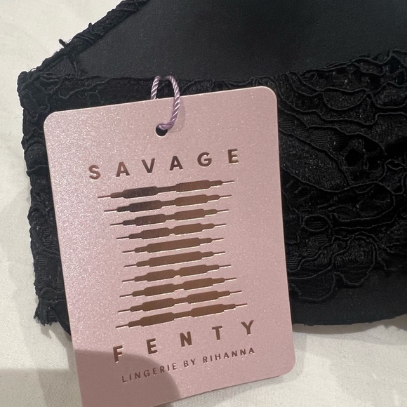 Black fenty savage push up bra with racer back - Picture 3 of 16